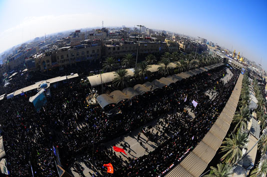 الملايين في كربلاء المقدسة تحيي اربعين الامام الحسين (ع)

