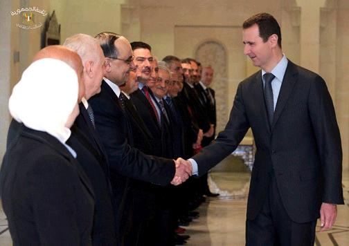 
69 صورة للرئيس السوري بشار الأسد وزوجته على موقع 