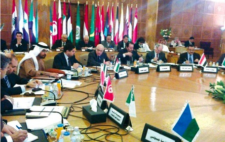 اجتماع لوزراء الخارجية العرب الاربعاء في السعودية حول الوضع في العراق
   
