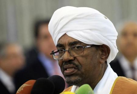 الحزب الحاكم في السودان يختار البشير مرشحه لانتخابات الرئاسة 2015