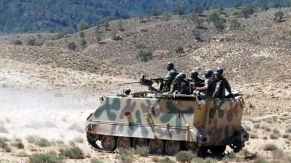 ارتفاع عدد قتلى الجيش التونسي الى 5 جراء هجوم على حافلة عسكرية