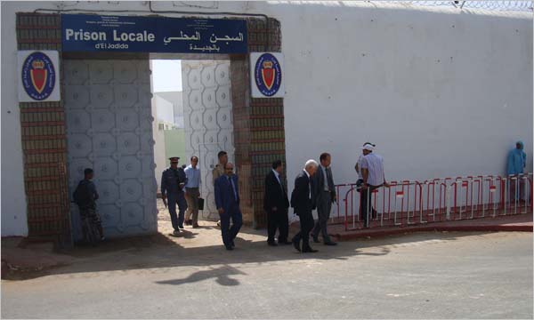 نسبة الاكتظاظ في السجون المغربية 300% في بعض الحالات