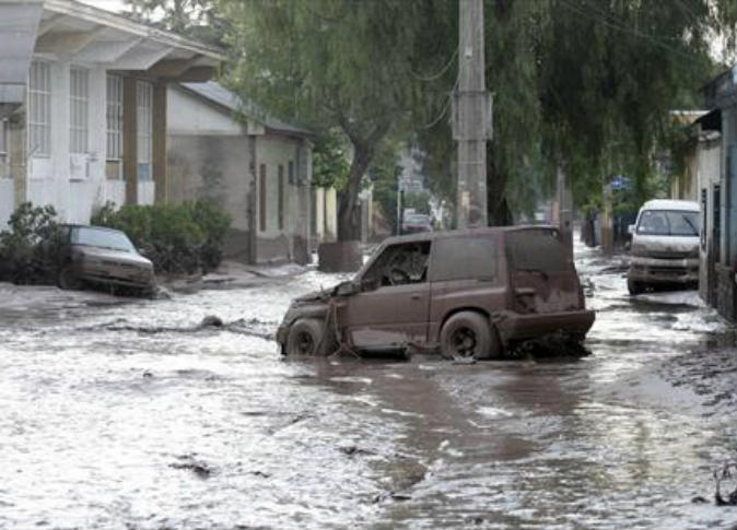 25 قتيلا و125 مفقودا في الفيضانات في تشيلي