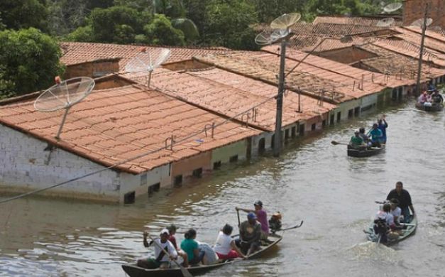 ارتفاع حصيلة فيضانات اميركا الجنوبية الى 12 قتيلا