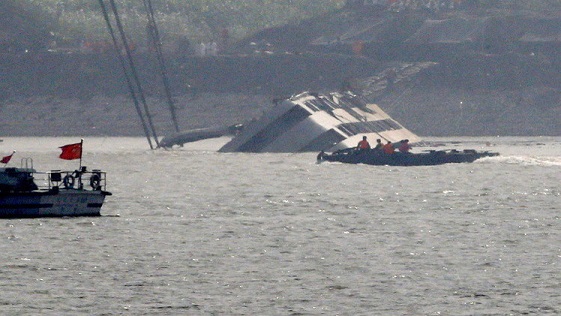 غرق السفينة في الصين اسفر عن 331 قتيلا حسب حصيلة رسمية