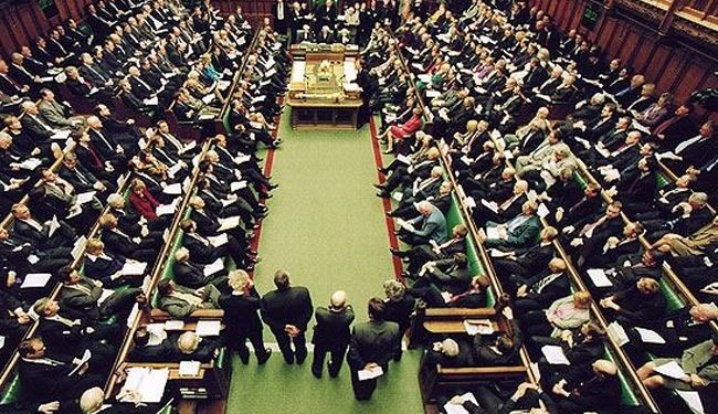 البرلمان البريطاني يصوت على ضربات جوية في سوريا ضد تنظيم 