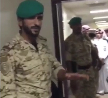 بعد #عاصفة_التوتشكا ... نجل ملك #البحرين  يدعو كل جندي لقتل 5 يمنيين