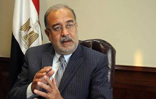 الرئيس المصري يكلف شريف اسماعيل وزير البترول بتشكيل حكومة جديدة