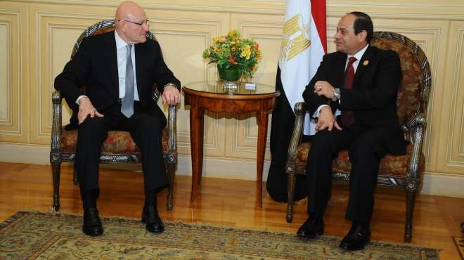 السيسي لرئيس الوزراء اللبناني: القوة العربية المشتركة ستساهم في مكافحة الارهاب