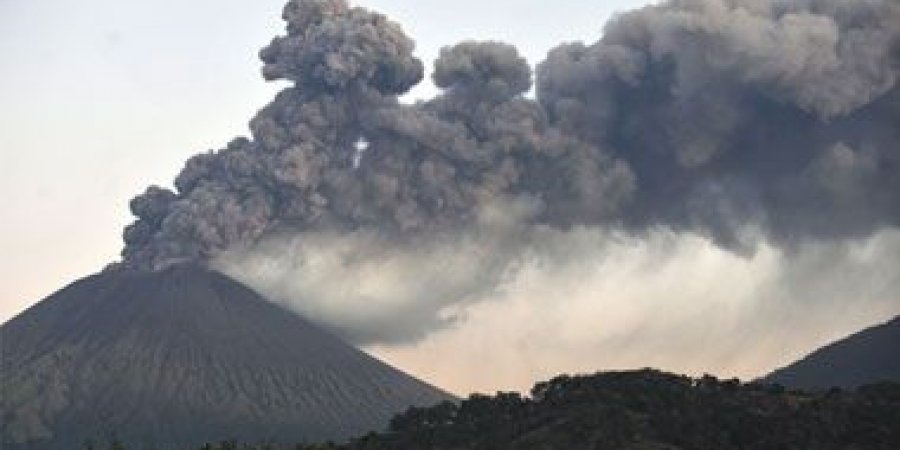 بركان ميستي الاخطر في البيرو يثور مجددا