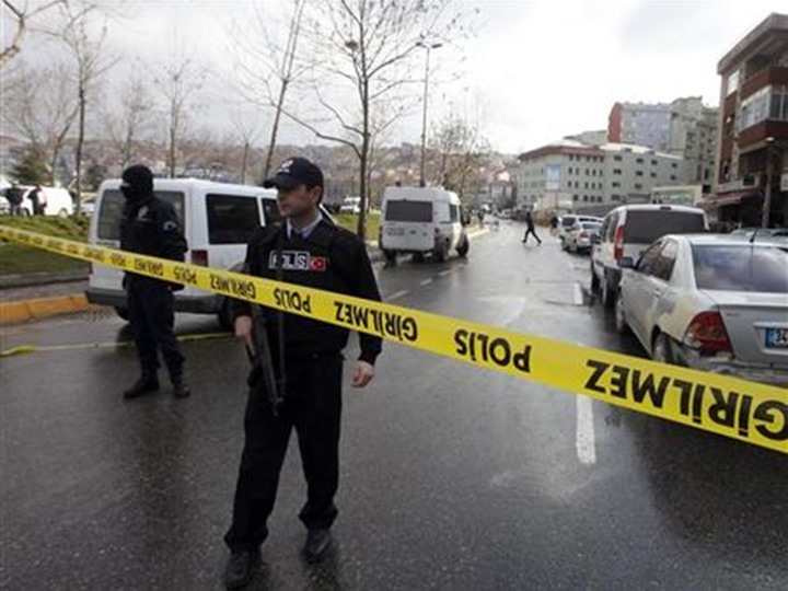 عشرات القتلى والجرحى في انفجار وسط أنقرة