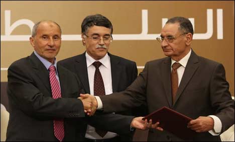 Libyan National Council Hands over Power
