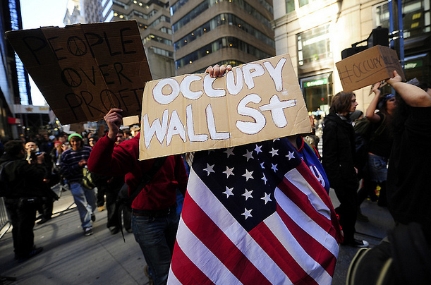 US Police Dismantle Two Anti-Wall Street Protest Camps