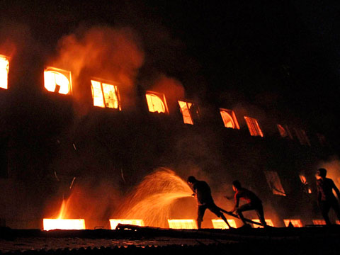 Factory Fire in Bangladesh Claims 103 Lives