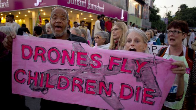 US citizens protest peacefully against US drones attacks; Oct. 06, 2012