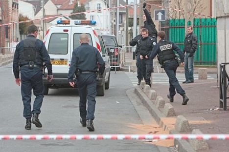 Toulouse Suspect Dies after Siege
