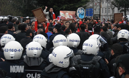 Protests in Front of “Friends of Syria” Meeting Headquarter
