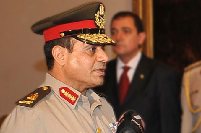 Egypt Splits Referendum into Two Rounds, Army Chief Urges Dialogue
