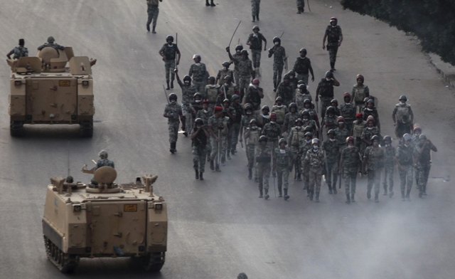 Egypt Interior Ministry Quells Riot Police Protest