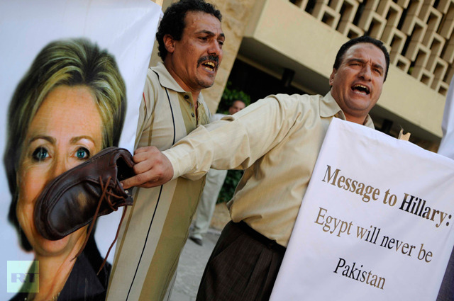 Protests against Clinton's visit