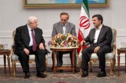 Ahmadinejad Receives Moallem: Dialogue Only Solution to Syria Crisis