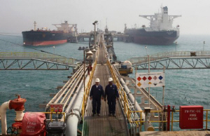 Iraq Pumps Oil to New Gulf Terminal