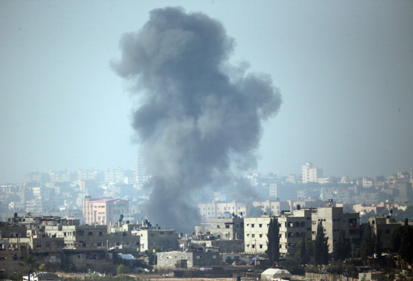 Palestinian Martyred as Israeli Missile Explodes in Gaza
