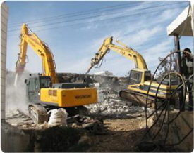 Zionist Entity Issues Demolition Orders for West Bank Homes