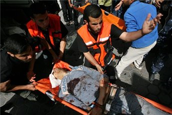 Palestinian Shot by IOF in Gaza Martyred
