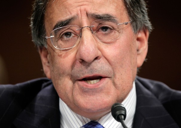 Panetta Flies to Kabul as US Weighs Withdrawal From Afghanistan
