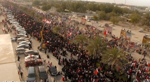 Bahraini Opposition Returns Massively to Fields