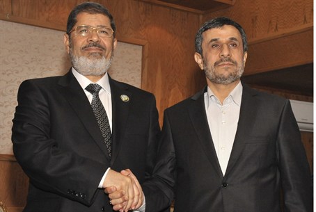 Ahmadinejad Receives Invitation to Attend OIC Summit in Cairo
