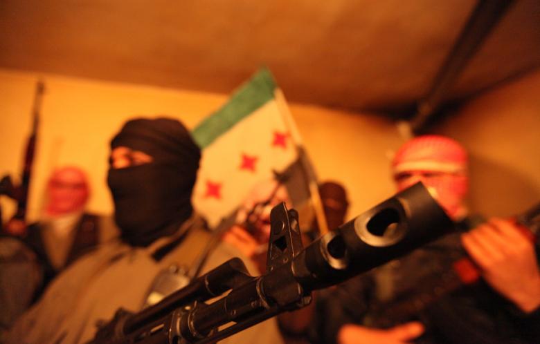 Lebanon Military Prosecution Detains 8 Members of “Free Syrian Army”