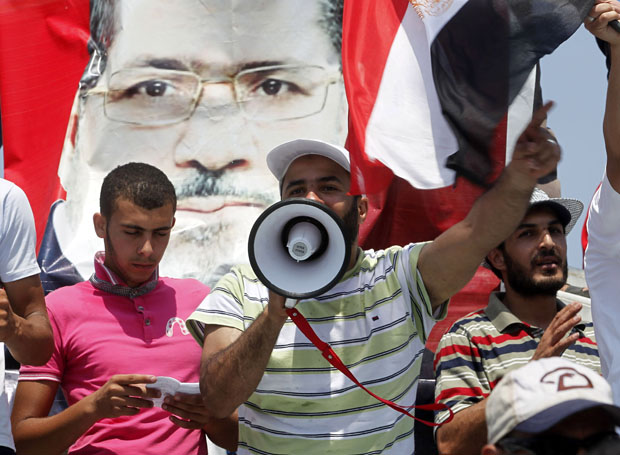 EU Chief in Egypt, Mursi Supporters Call for more Protests