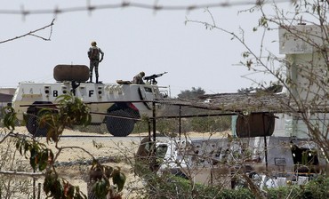 Two Bomb Attacks Target Egyptian Army in Sinai
