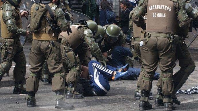 Chilean Mass Protest Turns Violent