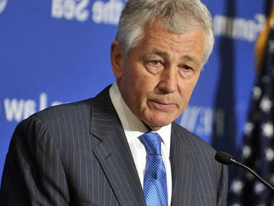 Hagel Suggests US Moving Forces Closer to Syria, Obama Cautious