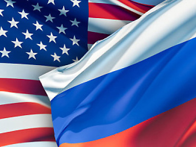 US, Russia flags