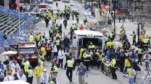 US Police Kill Boston Bomb Suspect, Hunt for Second