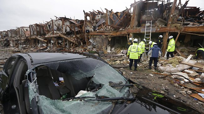 Texas Factory Blast Toll Revised: 12 dead, 60 missing
