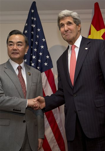 Kerry Urges China to Play ’Positive’ Role on Syria, Beijing Asserts Fixed Stance
