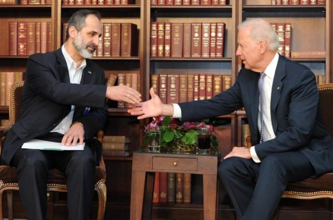 Iran, Russia Meet Moaz Al-Khatib in Munich, Welcome His Talks Initiative
