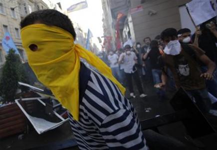 Turkey protests, Istanbul; May 31, 2013