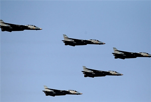 Iranian Air Force to Stage Maneuvers Friday