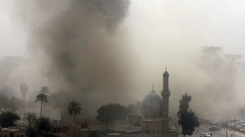 Mosque Blasts Kill 18 in Iraq
