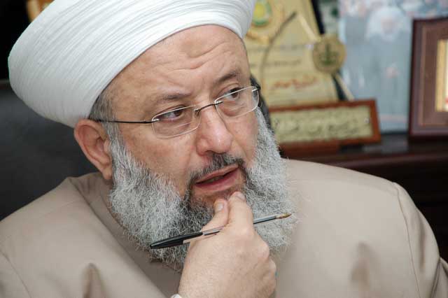Sheikh Maher Hammoud survived on Monday an assassination bid.