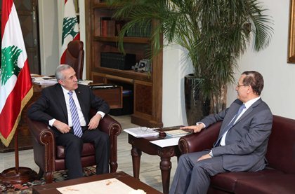 Sleiman, Mansour Discuss Issue of Lebanese Abductees in Nigeria
