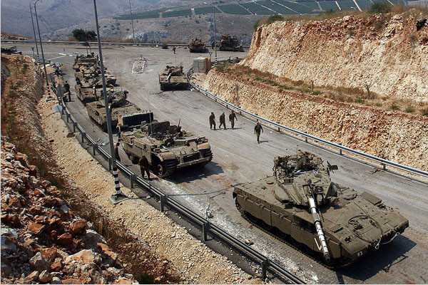 Zionist Enemy Boosts Forces near Golan, South Lebanon Regions