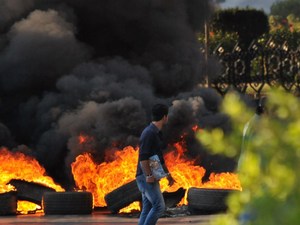 roads blocked in Lebanon