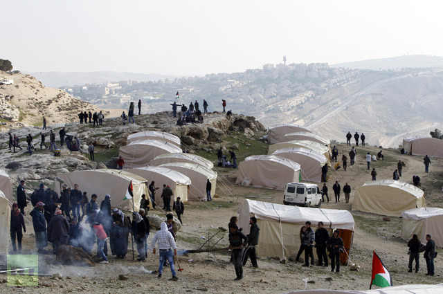 Palestinians Erect ‘Tent City’ to Protest Settlements in W.B.